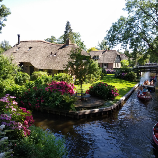 Giethoorn, Netherlands - Giethoorn, Netherlands