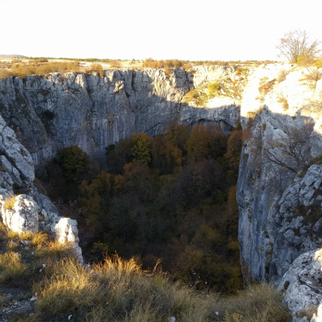 Veliki Samograd, Bosnia and Herzegovina - Veliki Samograd