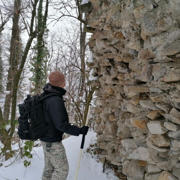 Šetnja planinom Cer do ostataka Rimskog utvrdjenja iz drugog veka