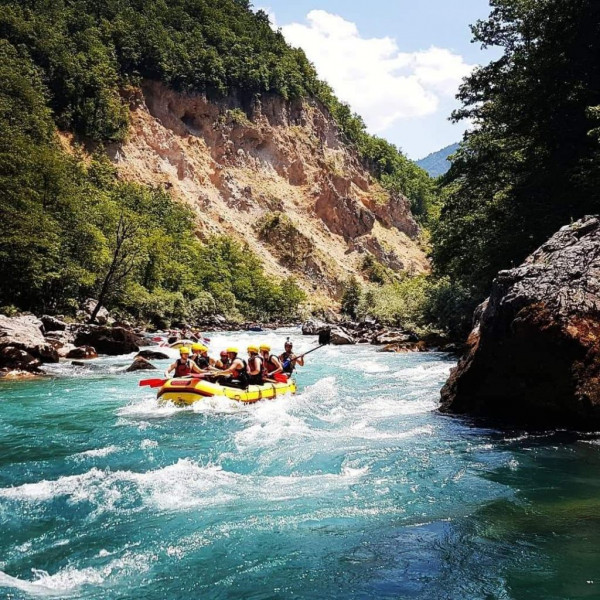 Tara Canyon rafting